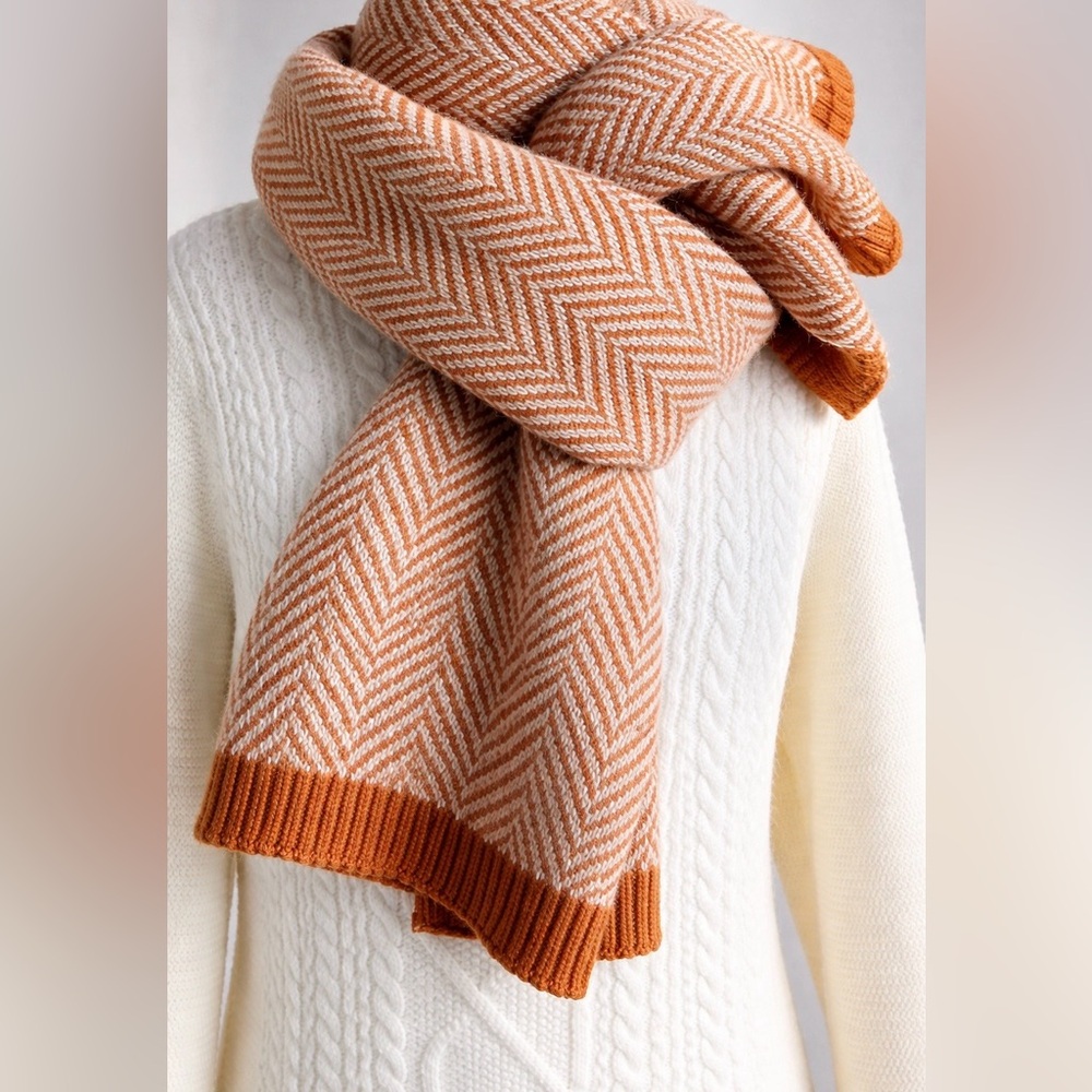 🧣Lightweight wool Chevron Scarf-Soft And Stylish Winter Esential